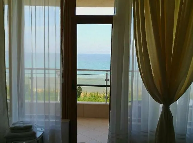 Albatros Private Apartment Primorsko